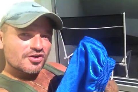 TIERY B. // PHOTO-PORNO-GRAPHER - Copyright / charming And Verbal