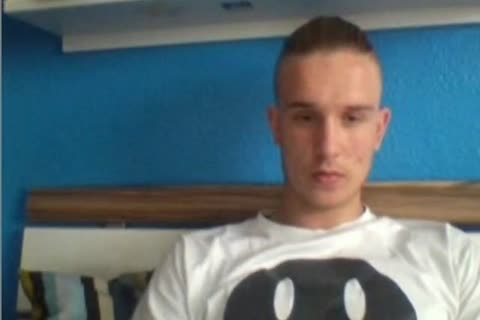 German bondman lad bonks His butthole With A Bottle