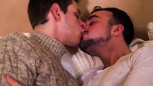 IconMale: Mason Lear smashed by american Michael DelRay