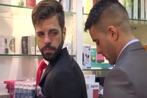Hector De Silva