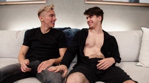 Stagcollective: Athletic Daniel bareback sensual kissing